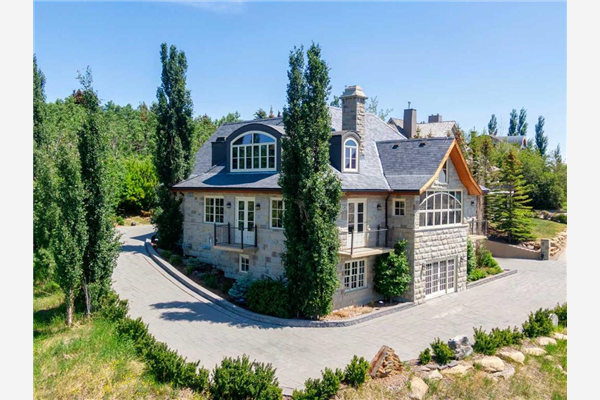6 Slopes Grove SW, Calgary
