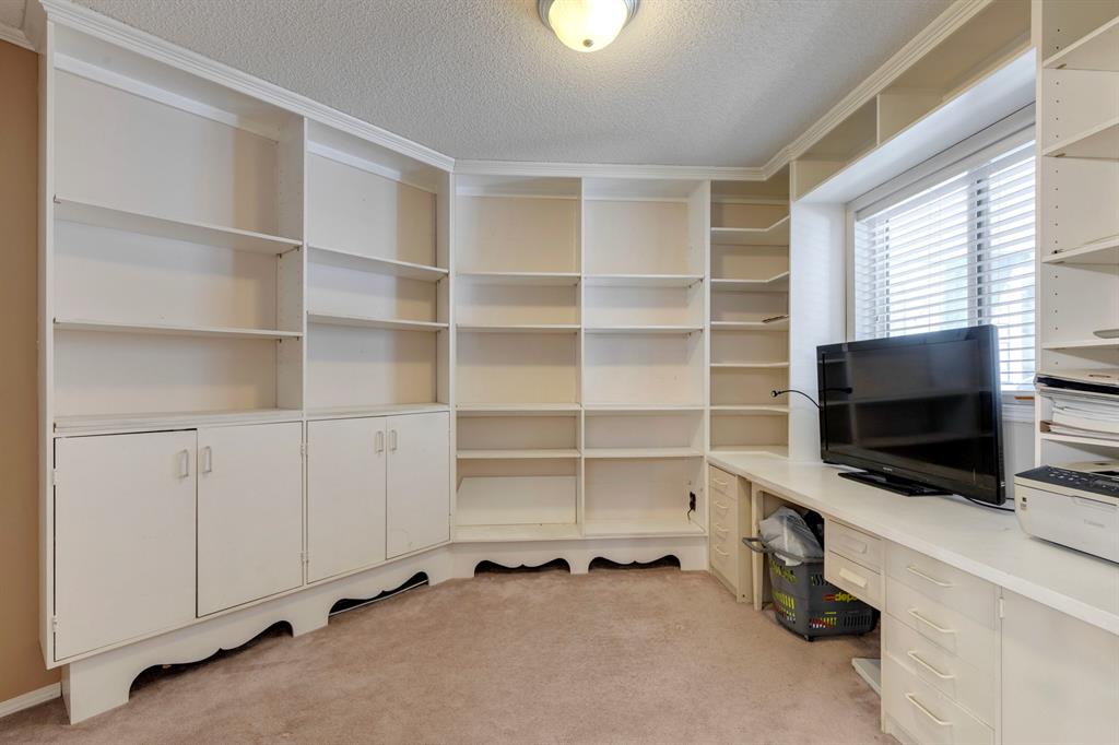 Listing A2032438 - Large Photo # 17