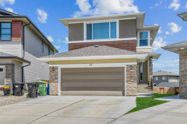 32 Walden Mount SE, Calgary
