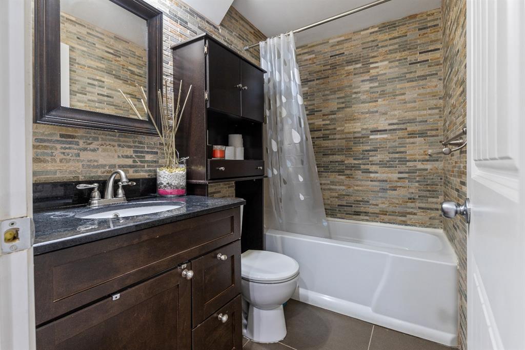 Listing A2032741 - Large Photo # 17