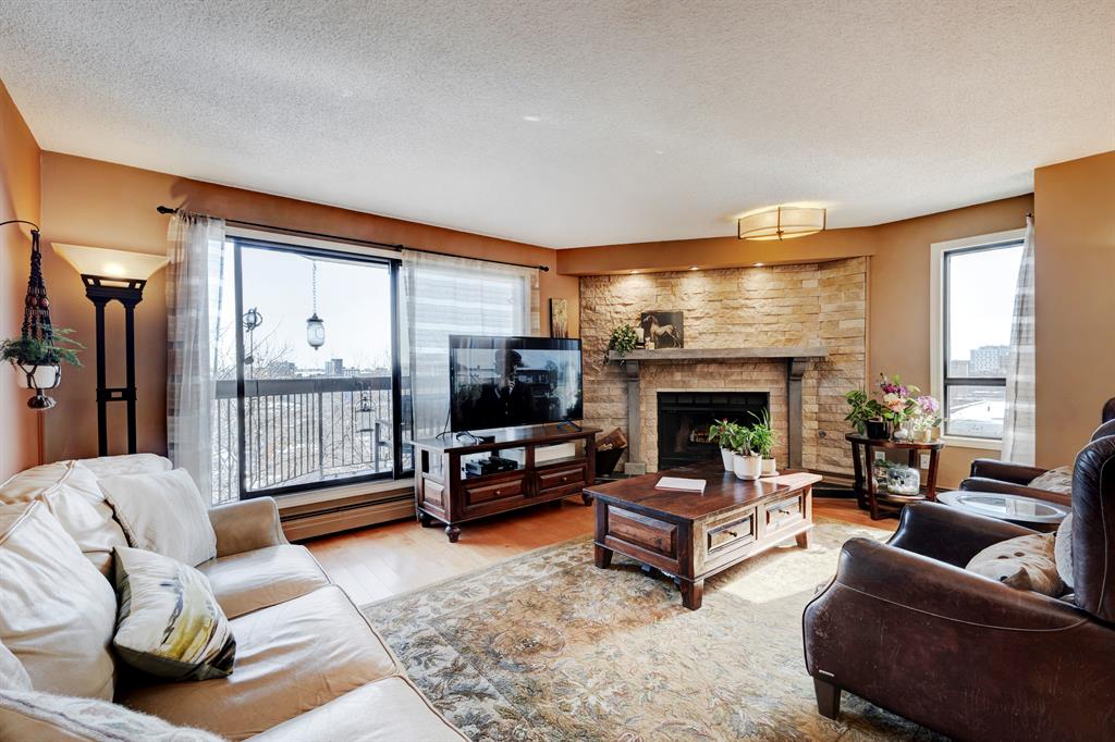 Listing A2032760 - Large Photo # 2