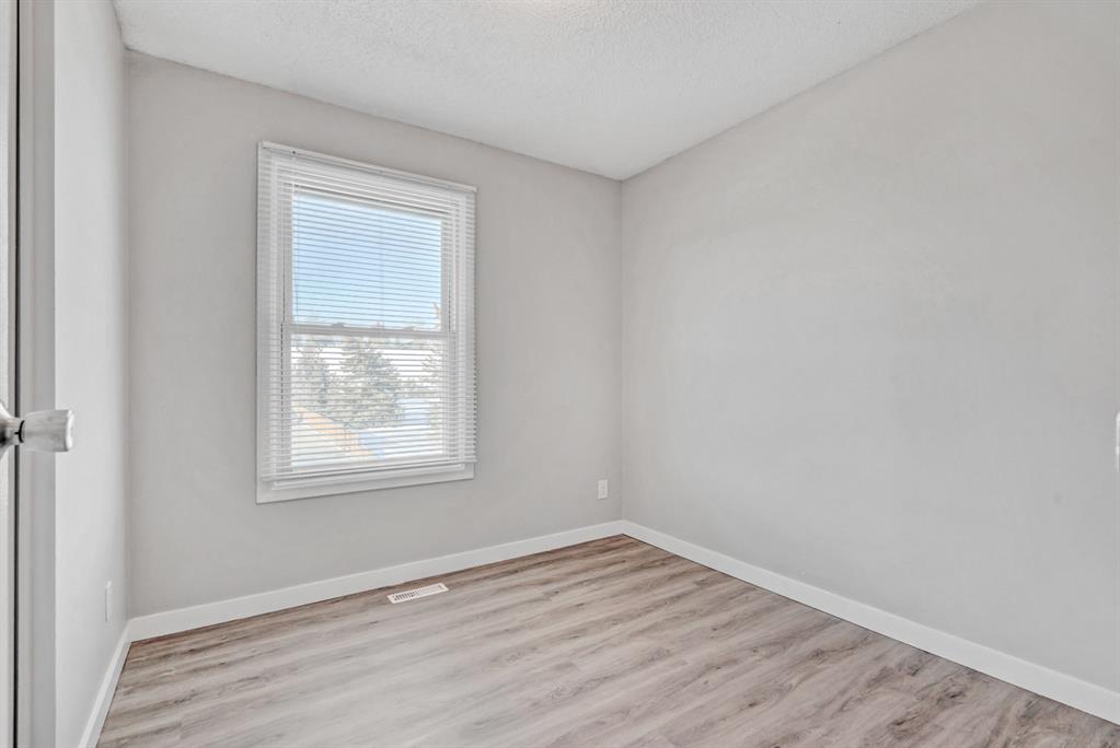 Listing A2032885 - Large Photo # 19
