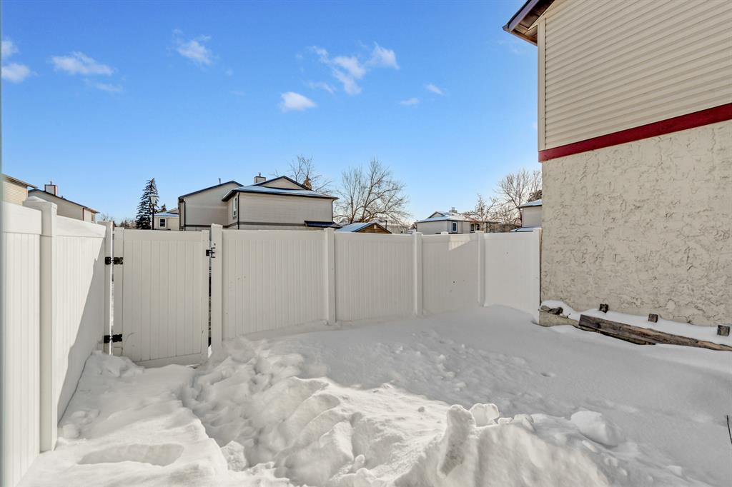 Listing A2032885 - Large Photo # 22