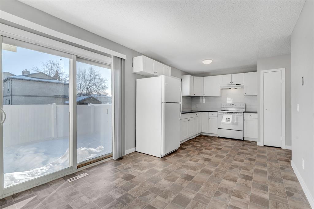 Listing A2032885 - Large Photo # 12