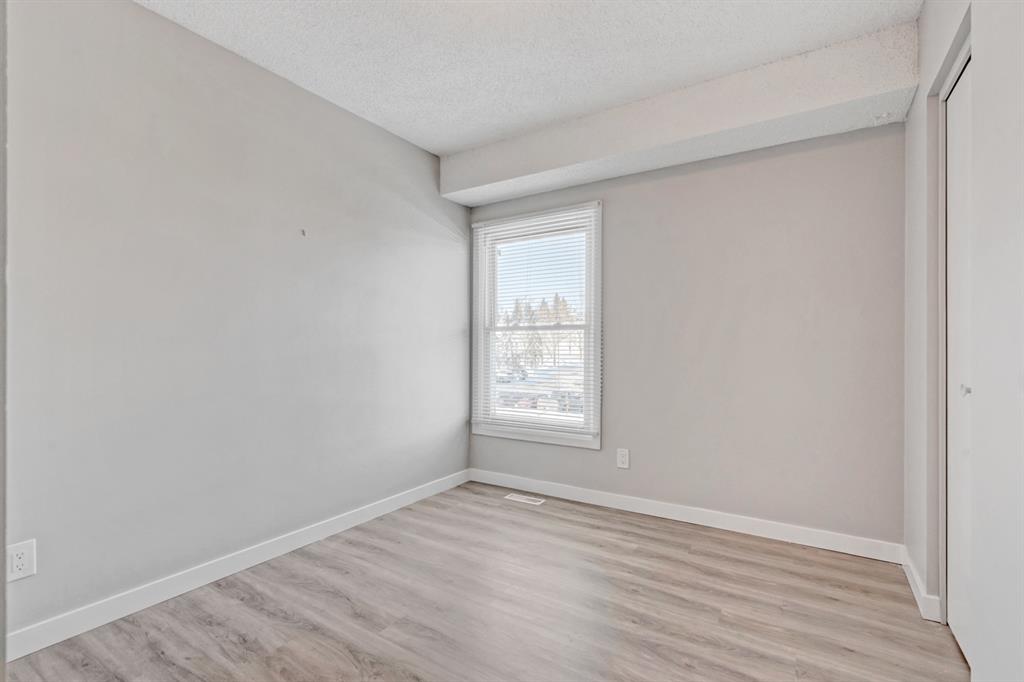 Listing A2032885 - Large Photo # 18
