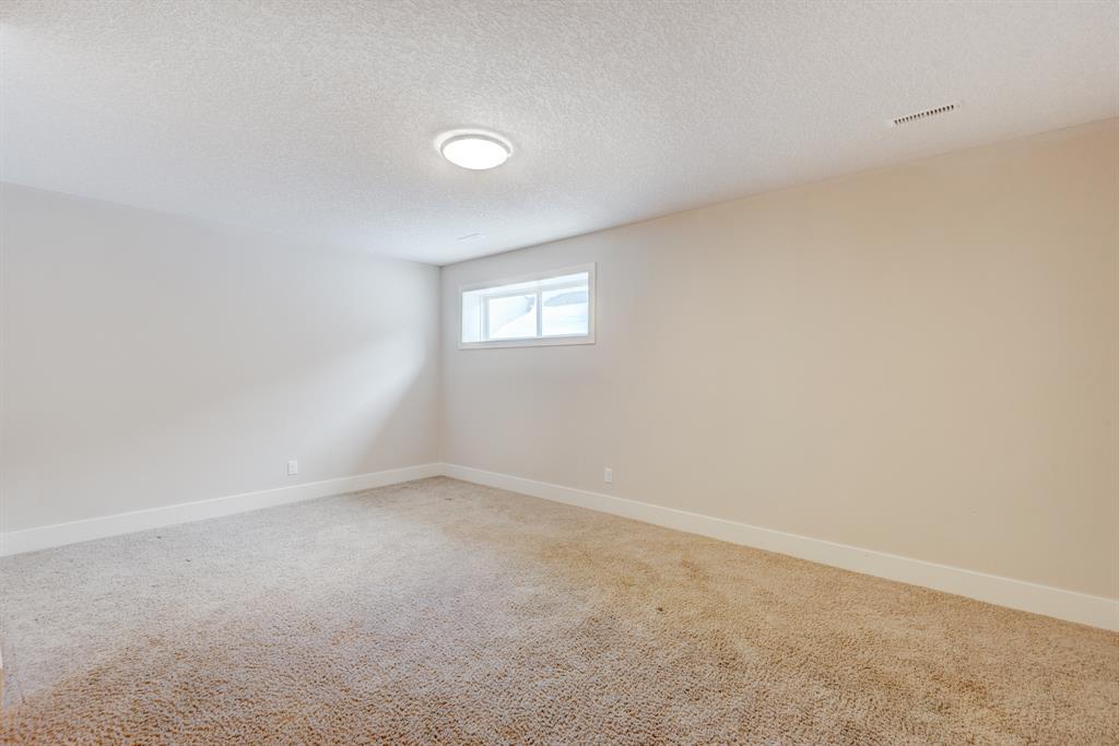 Listing A2032935 - Large Photo # 30