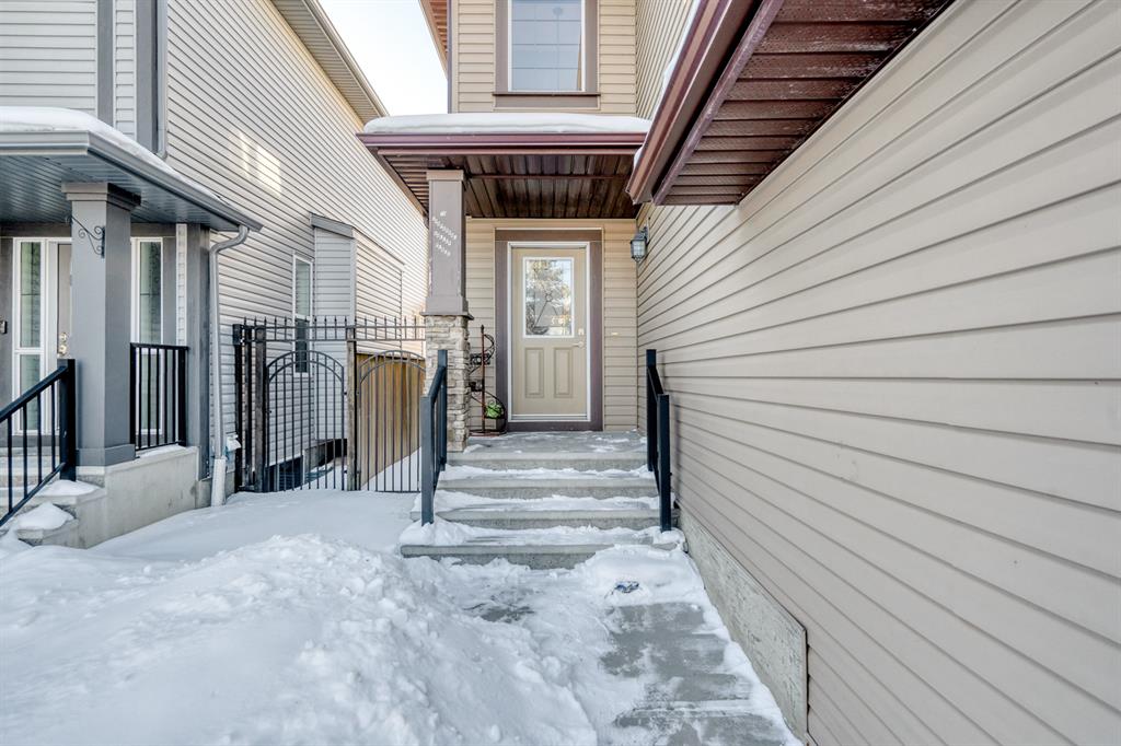 Listing A2032942 - Large Photo # 3