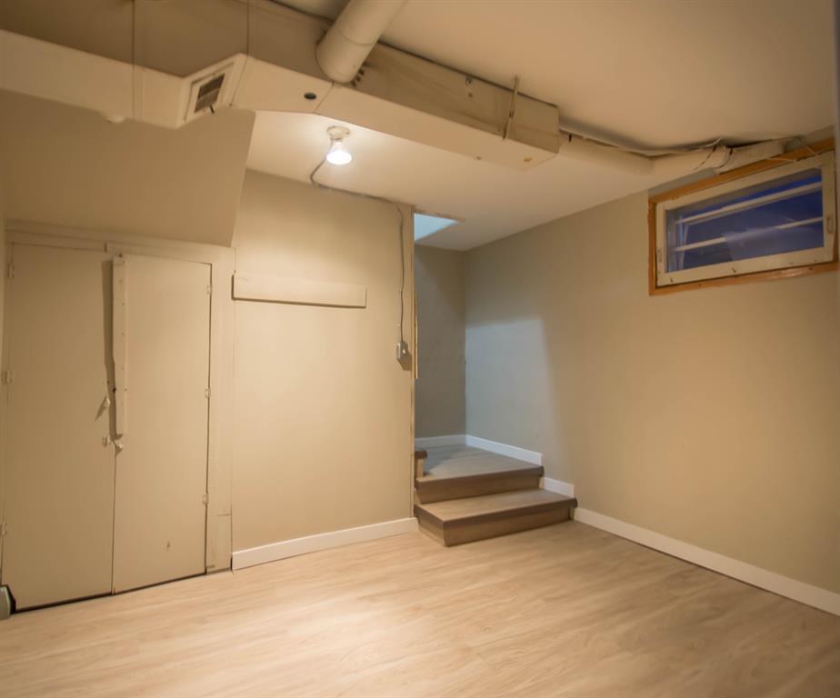 Listing A2033010 - Large Photo # 18