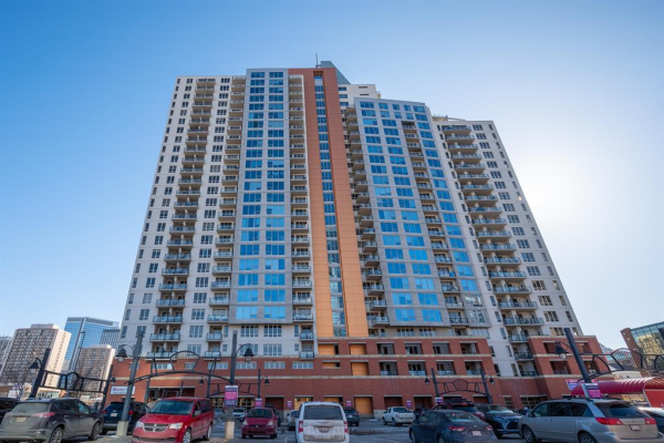 1053 10 Street SW, Calgary