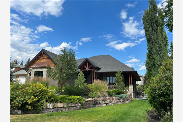 109 Fortress Manor SW, Calgary