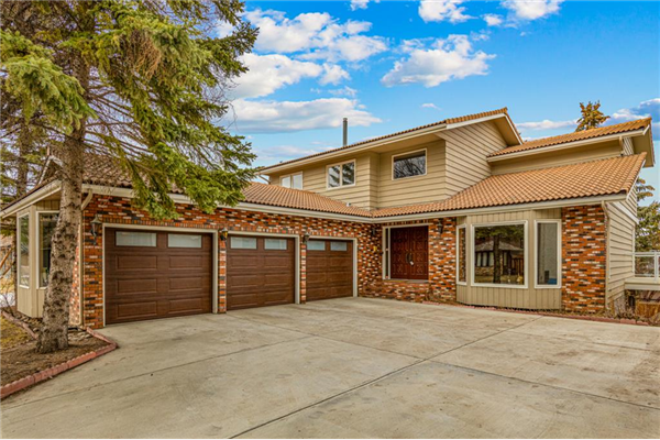 44 Patterson Crescent SW, Calgary