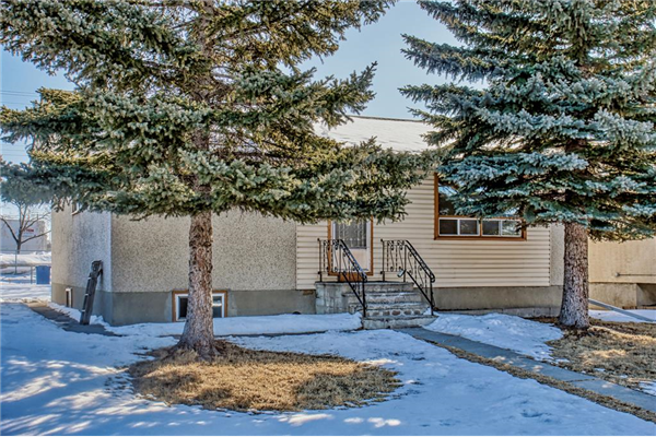 2016 47 Street SE, Calgary