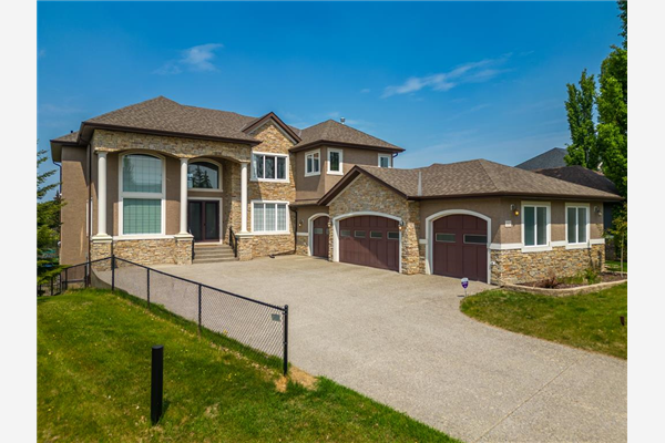 187 Heritage Lake Drive, Heritage Pointe