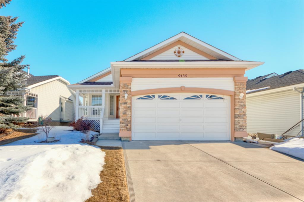 9135 Scurfield Drive NW, Calgary