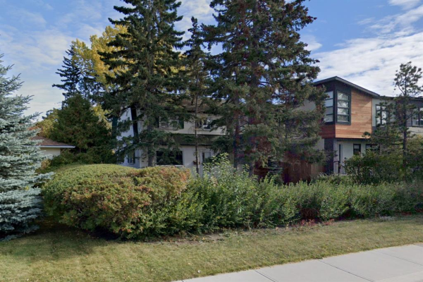 2208 34 Street SW, Calgary
