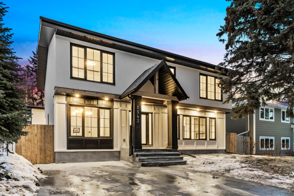 2543 Chicoutimi Drive NW, Calgary
