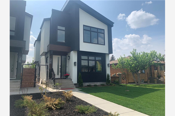 49a Montrose Crescent NE, Calgary