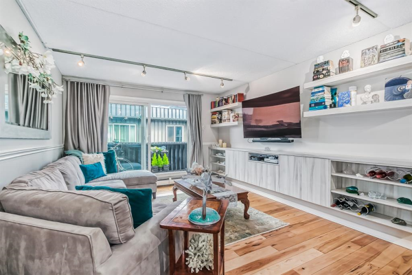 120 15 Avenue SW, Calgary