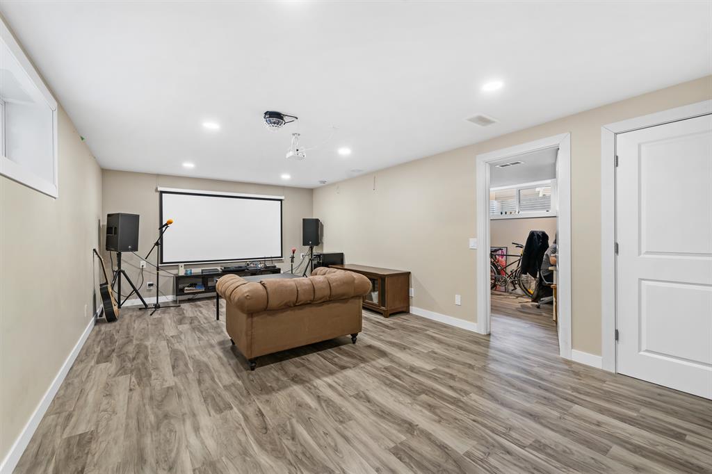 Listing A2035708 - Large Photo # 37
