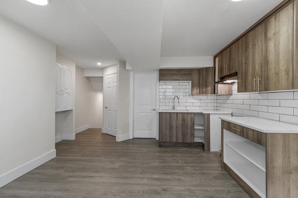 Listing A2035879 - Large Photo # 18