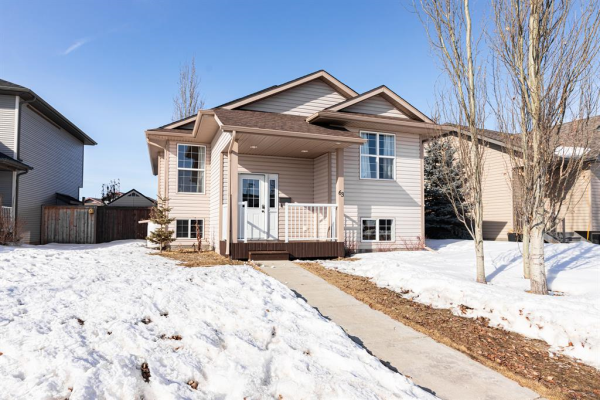 63 Terrace Heights Drive, Lacombe