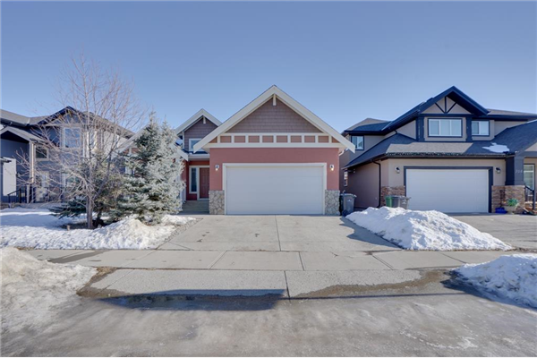352 kinniburgh Boulevard, Chestermere