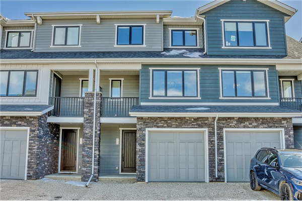 950 CRESTRIDGE Common SW, Calgary