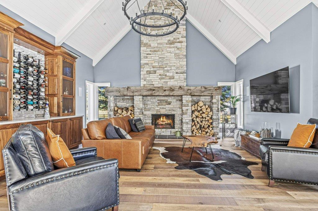 Listing A2037610 - Large Photo # 16
