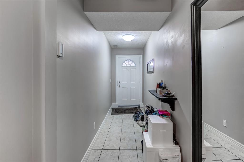 Listing A2037640 - Large Photo # 3