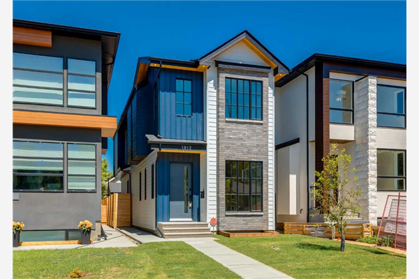 1812 Broadview Road NW, Calgary