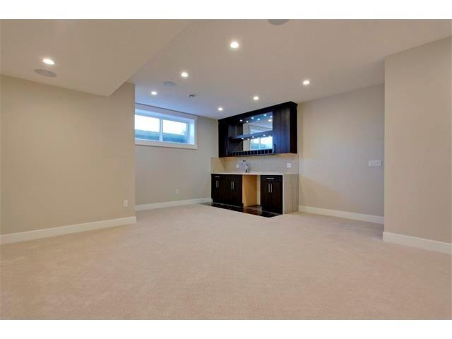 Listing A2038589 - Large Photo # 32
