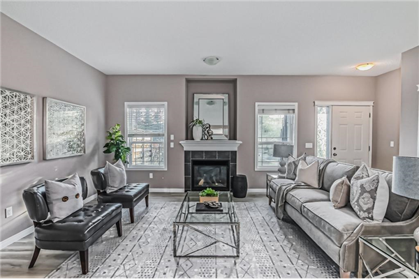 6142 Bowness Road NW, Calgary