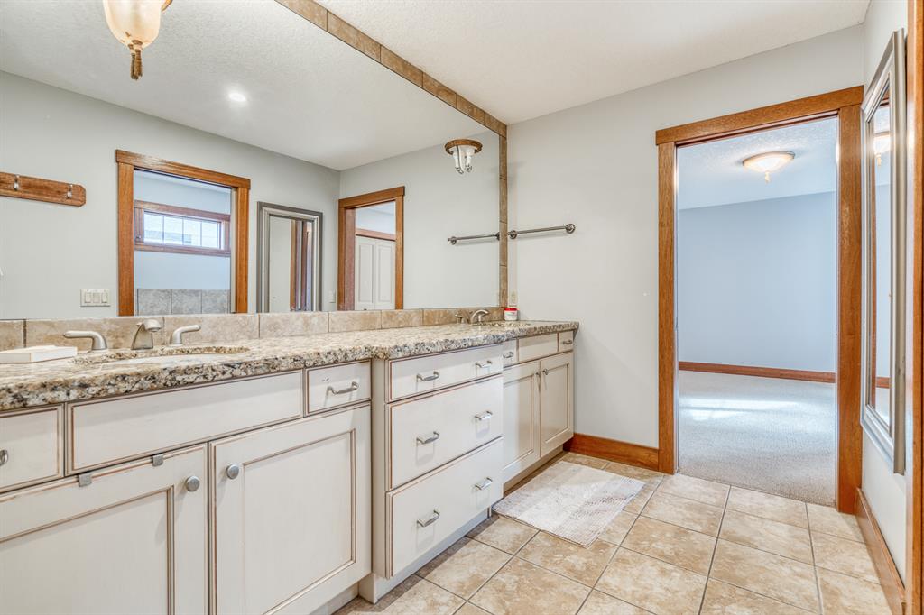 Listing A2039541 - Large Photo # 24