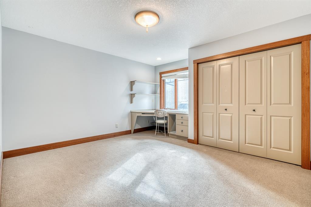Listing A2039541 - Large Photo # 27