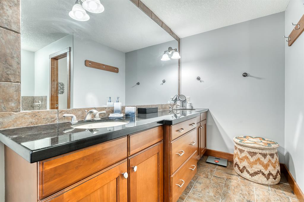 Listing A2039541 - Large Photo # 41