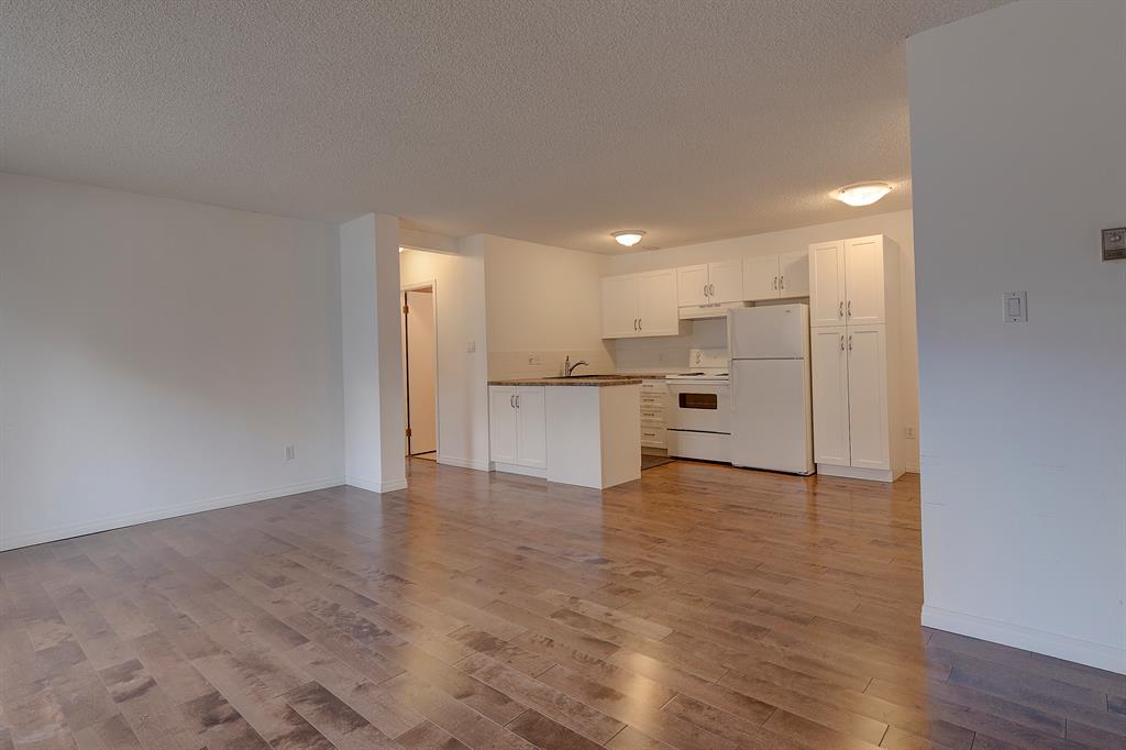 Listing A2041374 - Large Photo # 11
