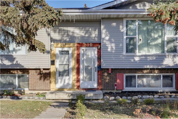 230 Radley Place SE, Calgary