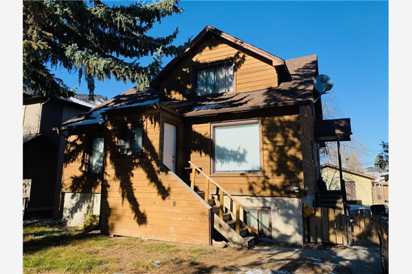 328 31 Avenue NE, Calgary