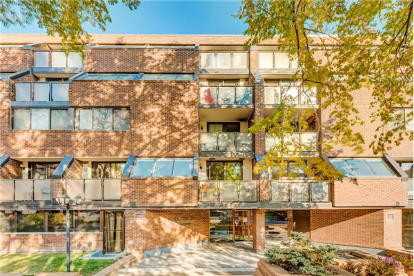 824 Royal Avenue SW, Calgary