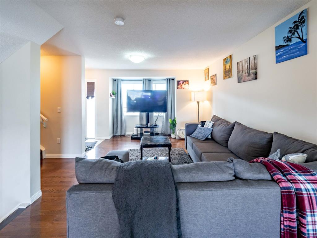 Listing A2044166 - Large Photo # 4