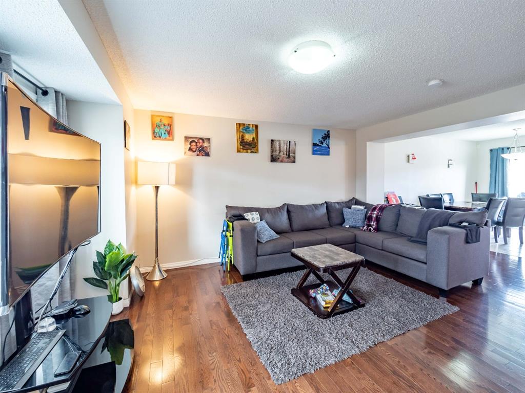 Listing A2044166 - Large Photo # 3