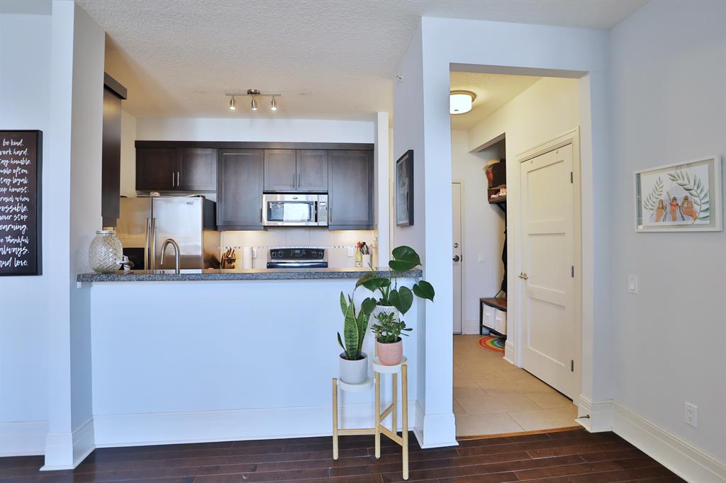 Listing A2044254 - Large Photo # 3