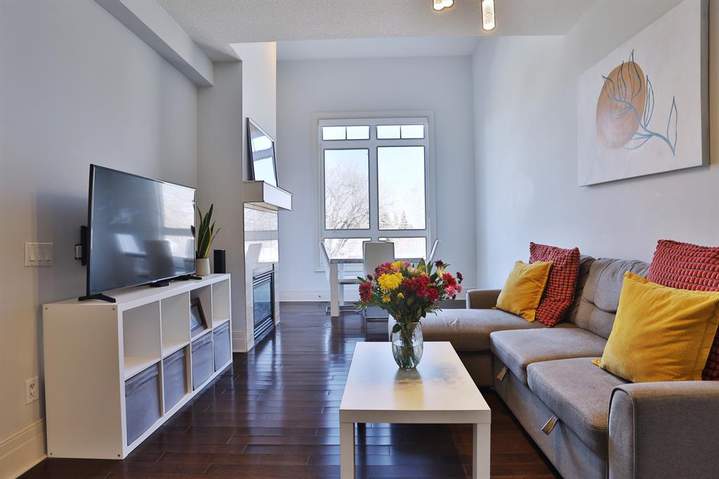 Listing A2044254 - Large Photo # 2
