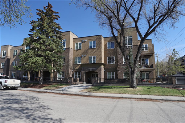 518 33 Street NW, Calgary