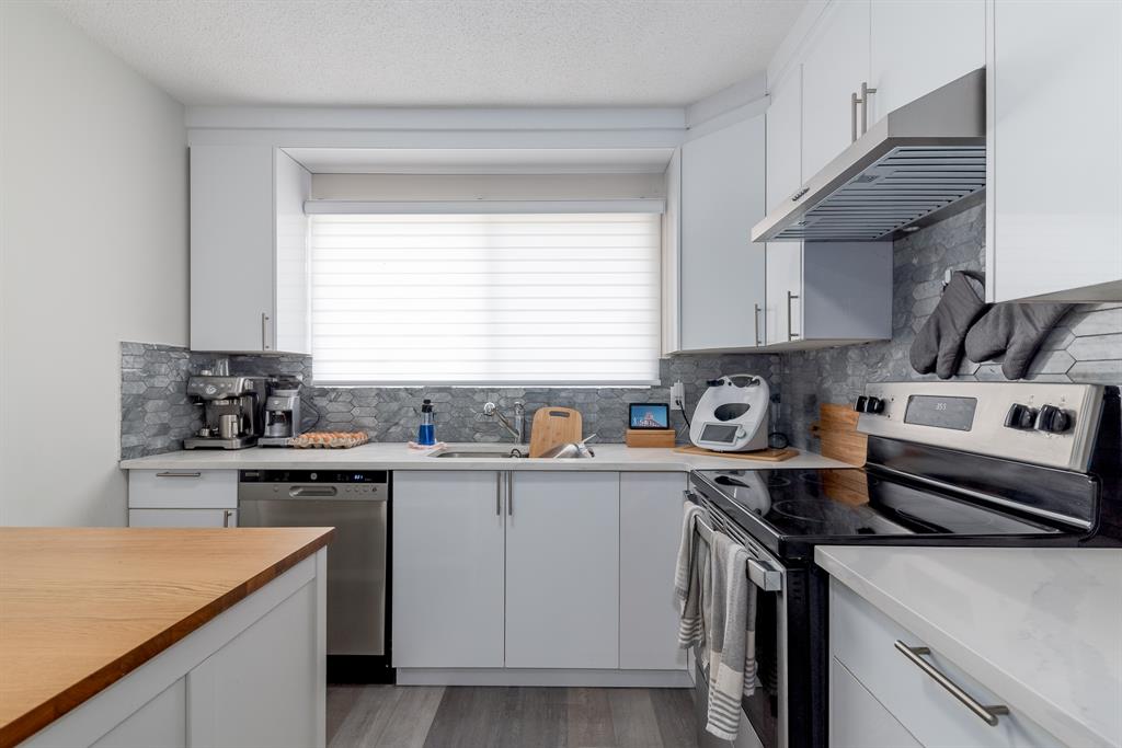 Listing A2044300 - Large Photo # 12
