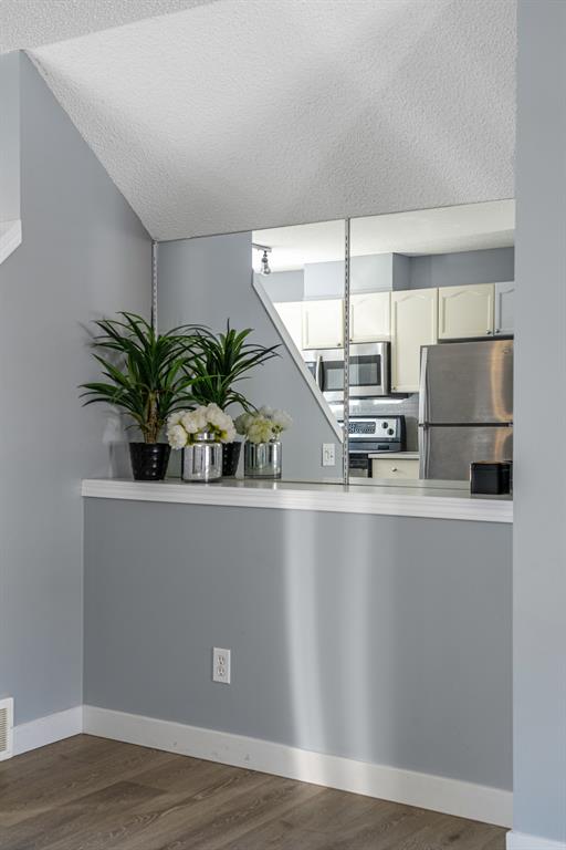 Listing A2044419 - Large Photo # 14