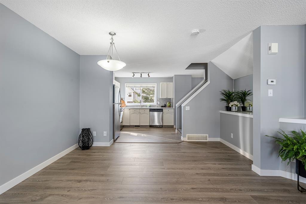 Listing A2044419 - Large Photo # 13