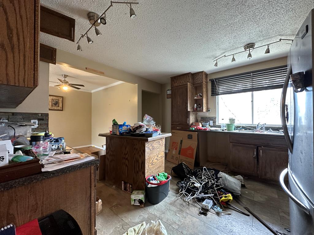 Listing A2044424 - Large Photo # 9