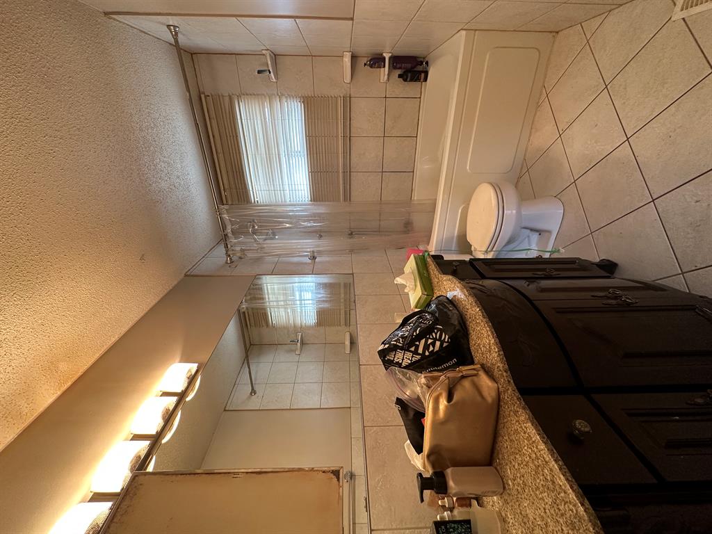Listing A2044424 - Large Photo # 3