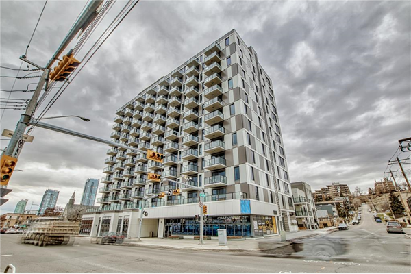 123 4 Street NE, Calgary